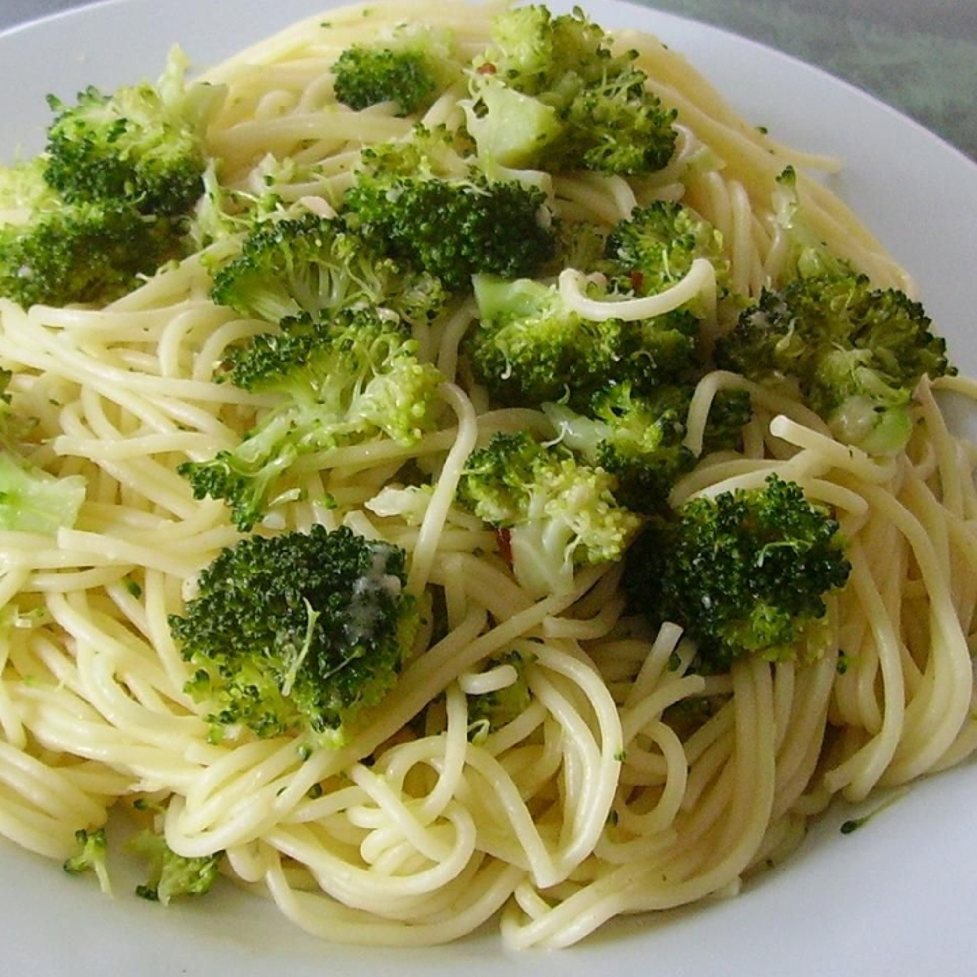 Broccoli Garlic & Oil (With Pasta)