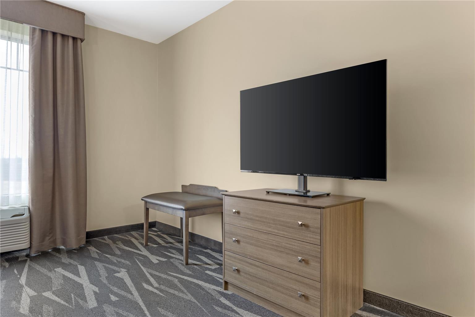 Best Western Plus Centralia Hotel & Suites Image