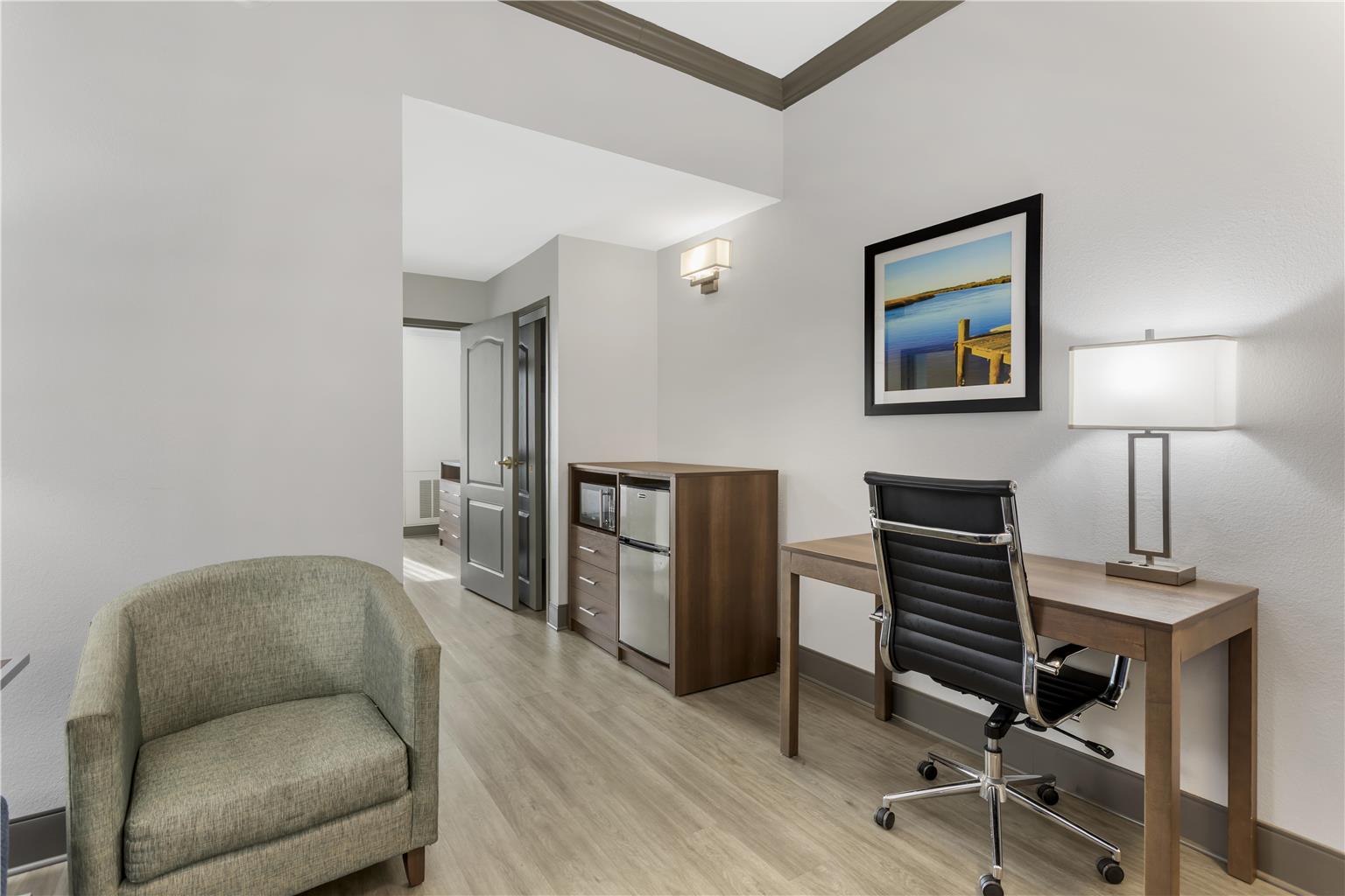 Best Western Plus First Coast Inn & Suites Image