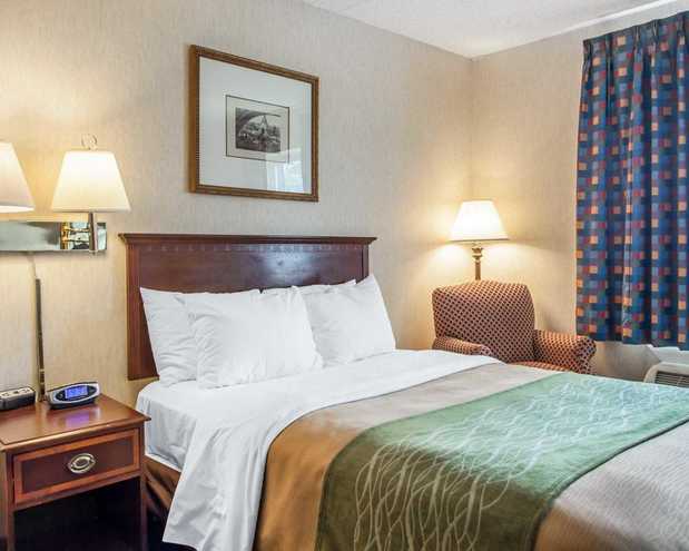Images Comfort Inn near Toms River Corporate Park