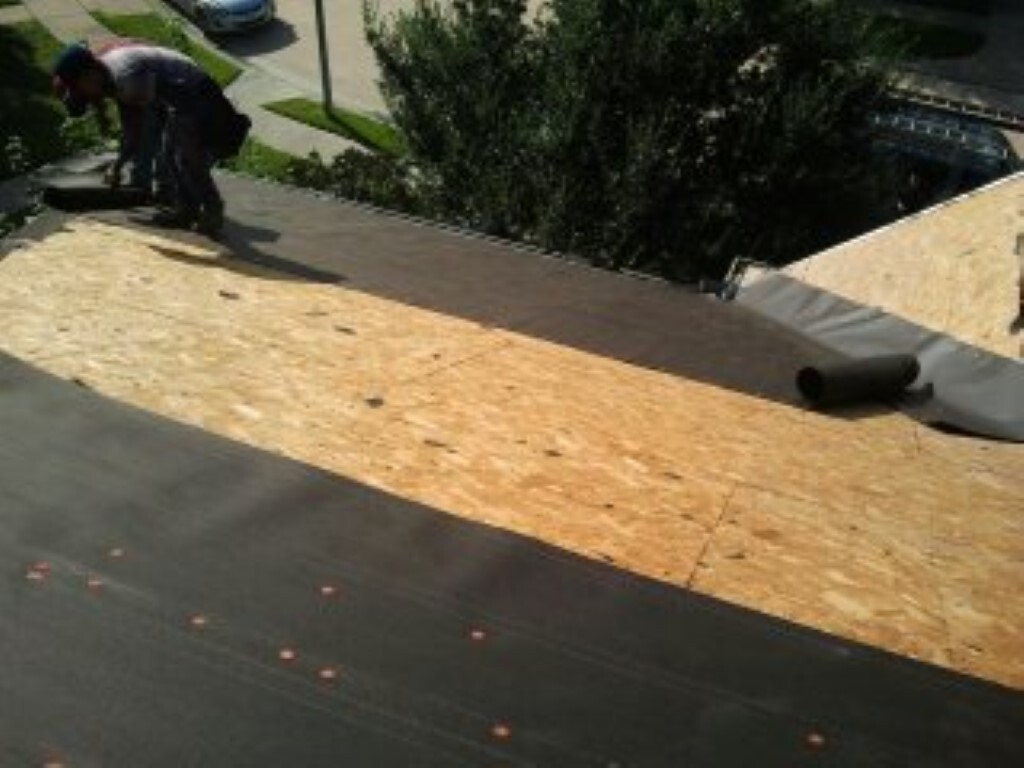 Miracle Roofing LLC Photo