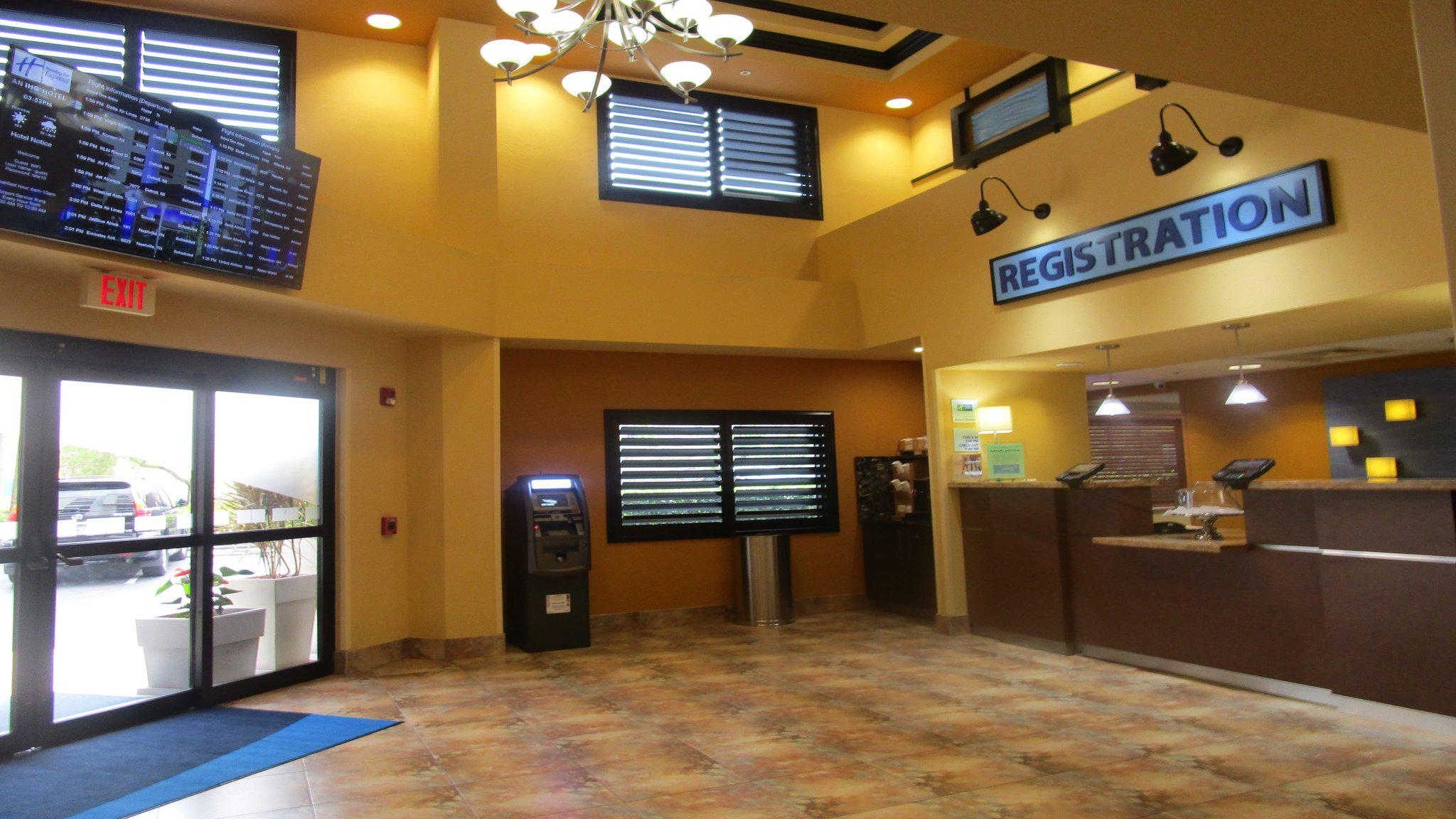 Holiday Inn Express & Suites Fort Lauderdale Airport West Photo