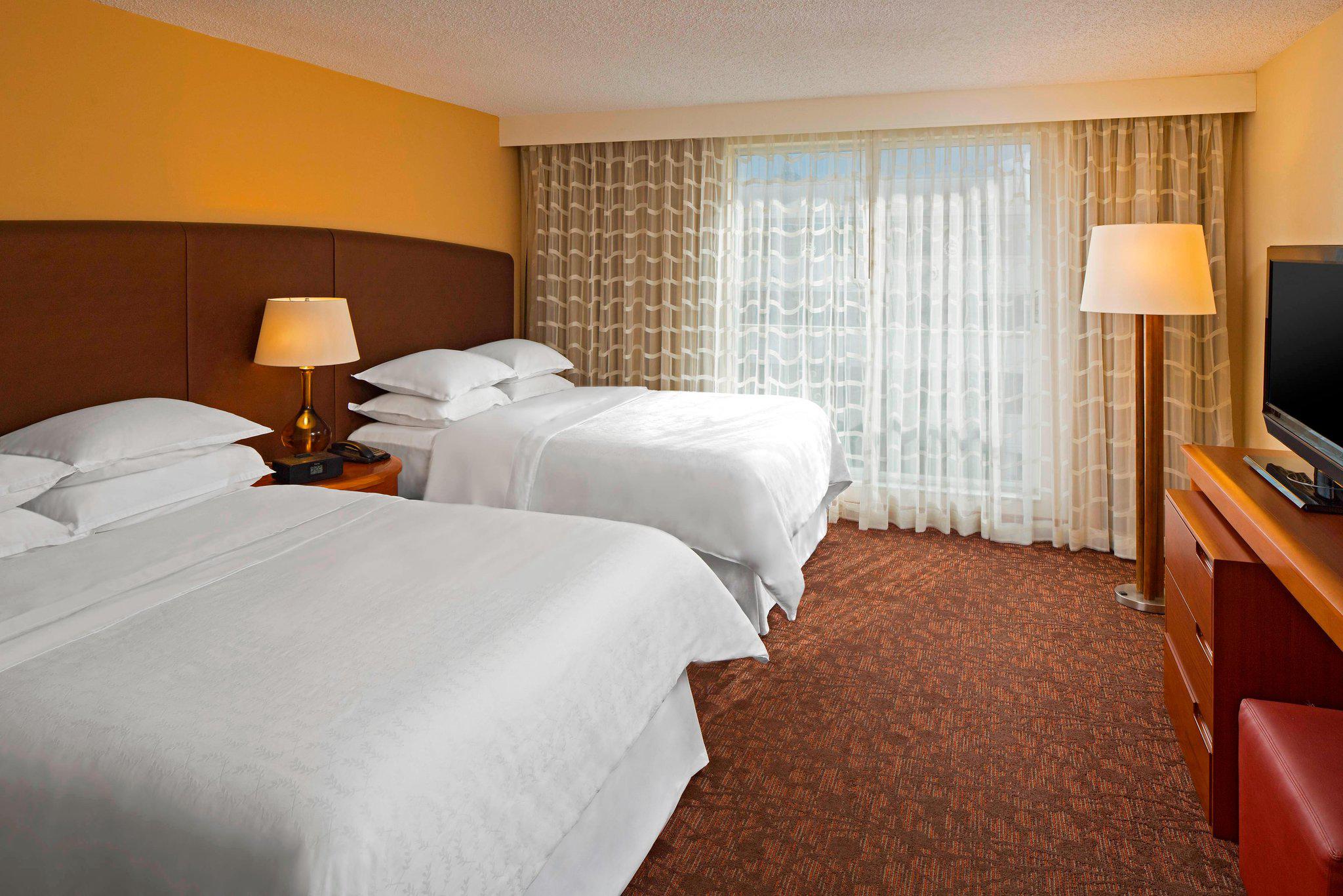 Four Points by Sheraton Suites Tampa Airport Westshore Photo