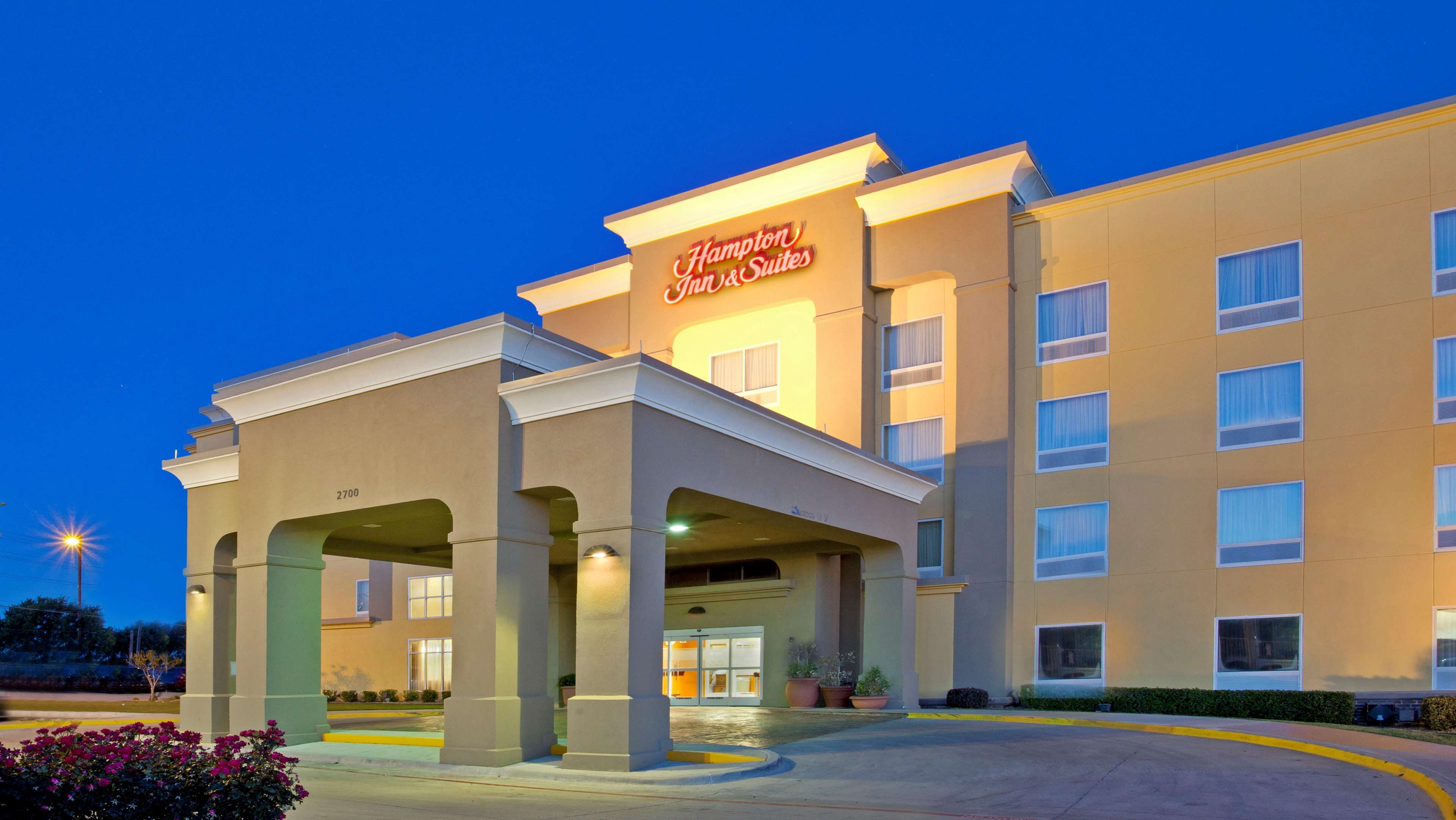 Hampton Inn & Suites Fort Worth-West-I-30 Photo