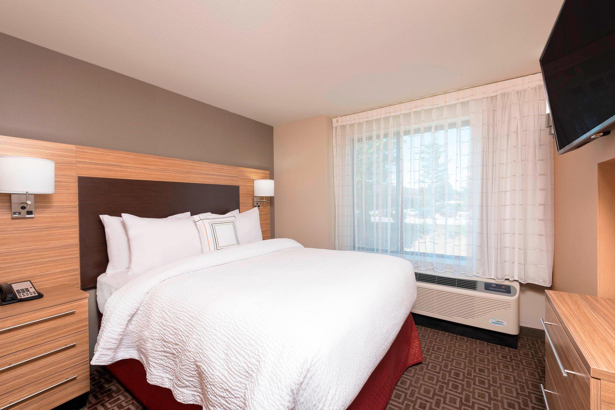 TownePlace Suites by Marriott Mansfield Ontario Photo