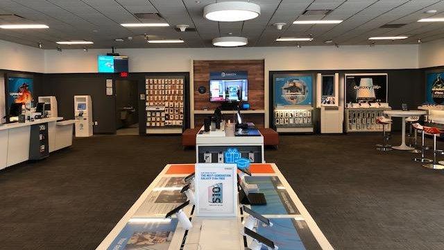 AT&T Store Photo