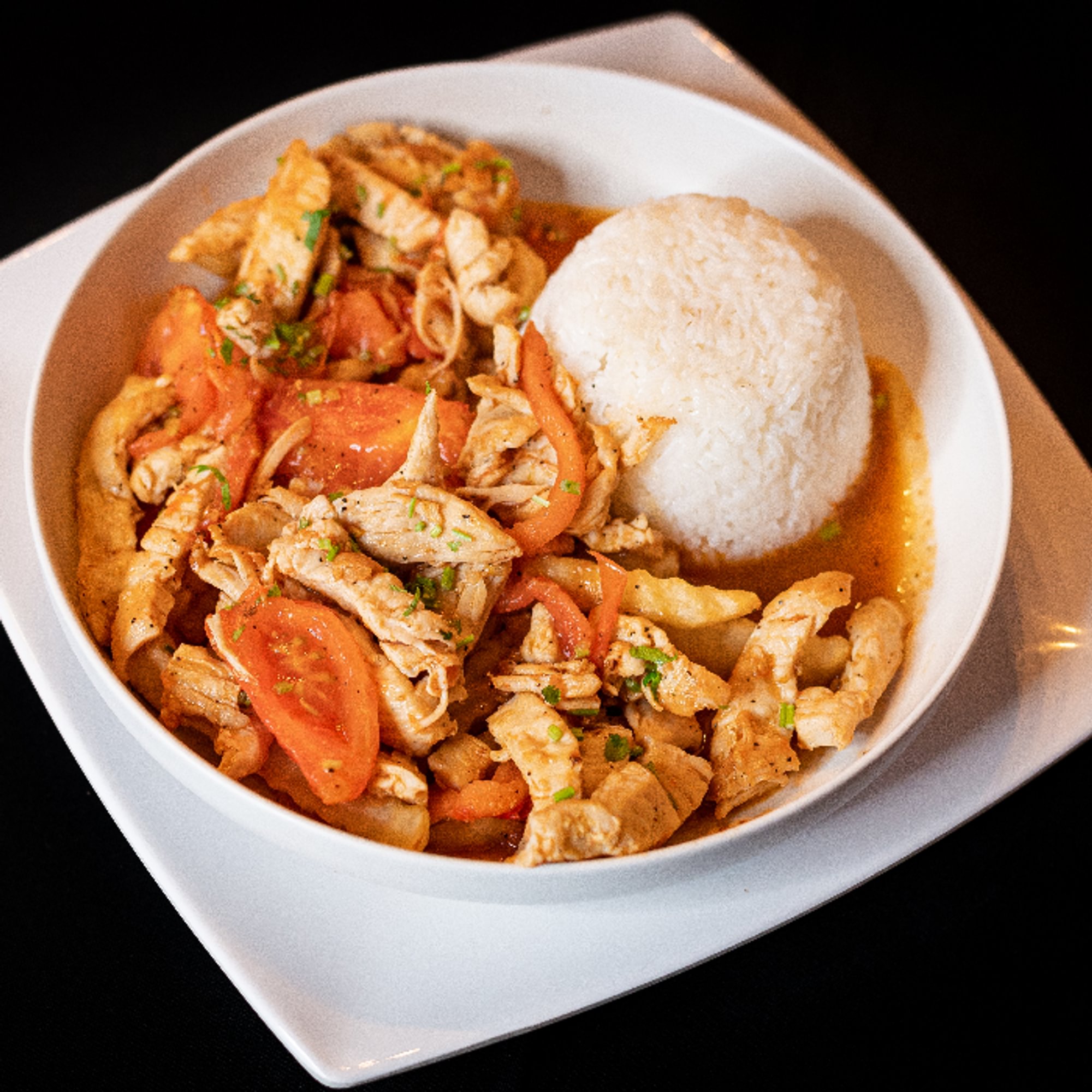 Pollo Saltado