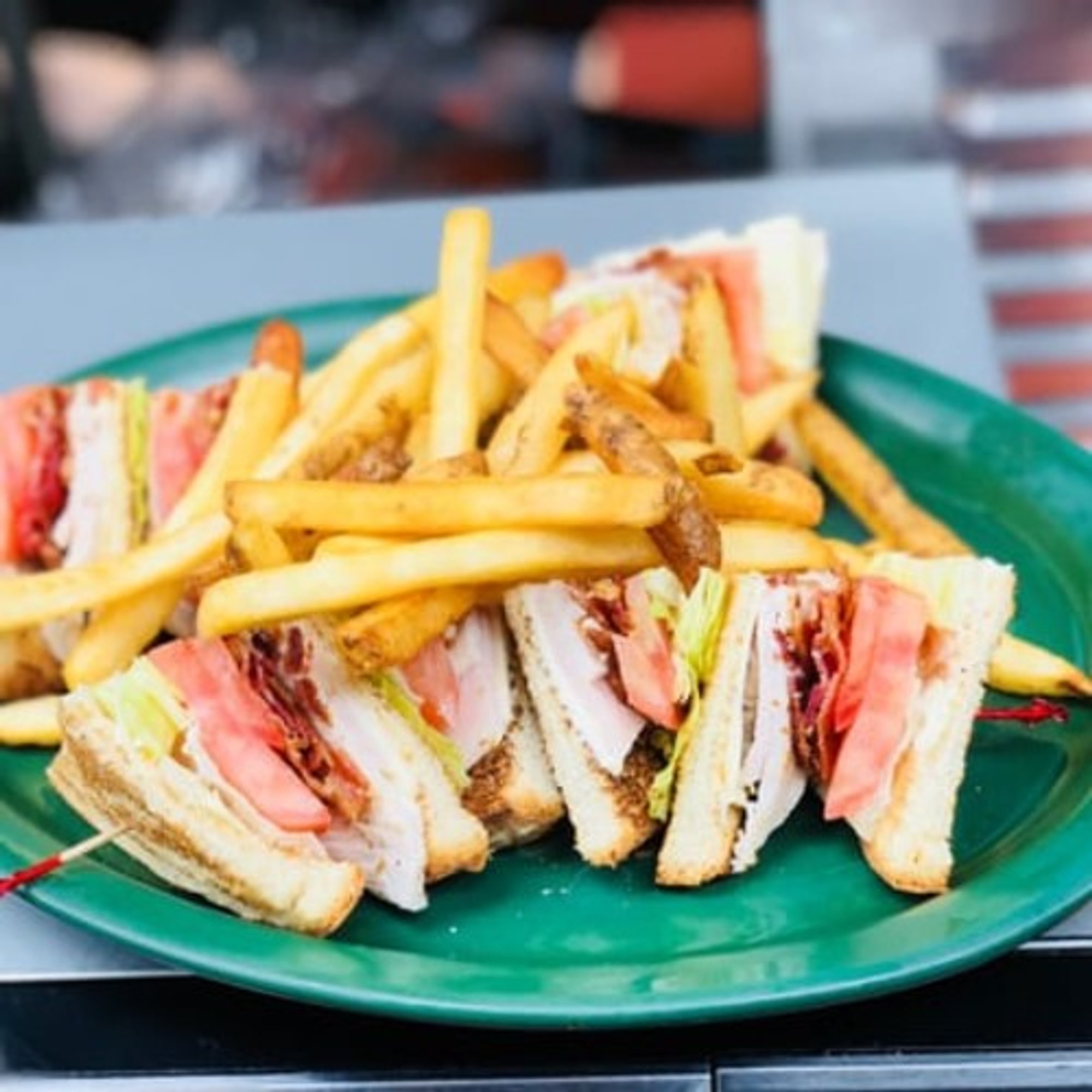 Turkey, Bacon & Cheese Club