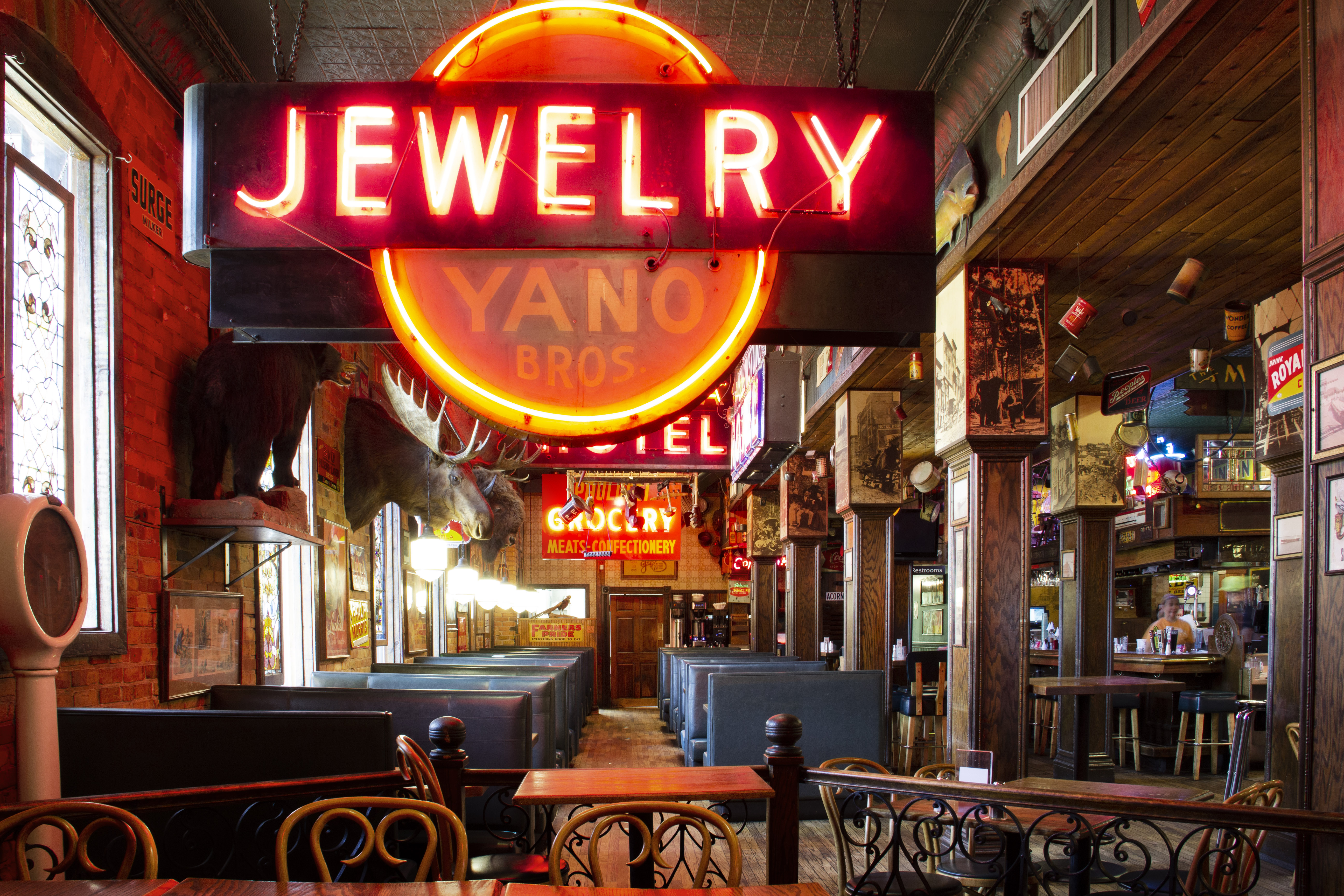 Grandma’s Saloon & Grill – Canal Park Image