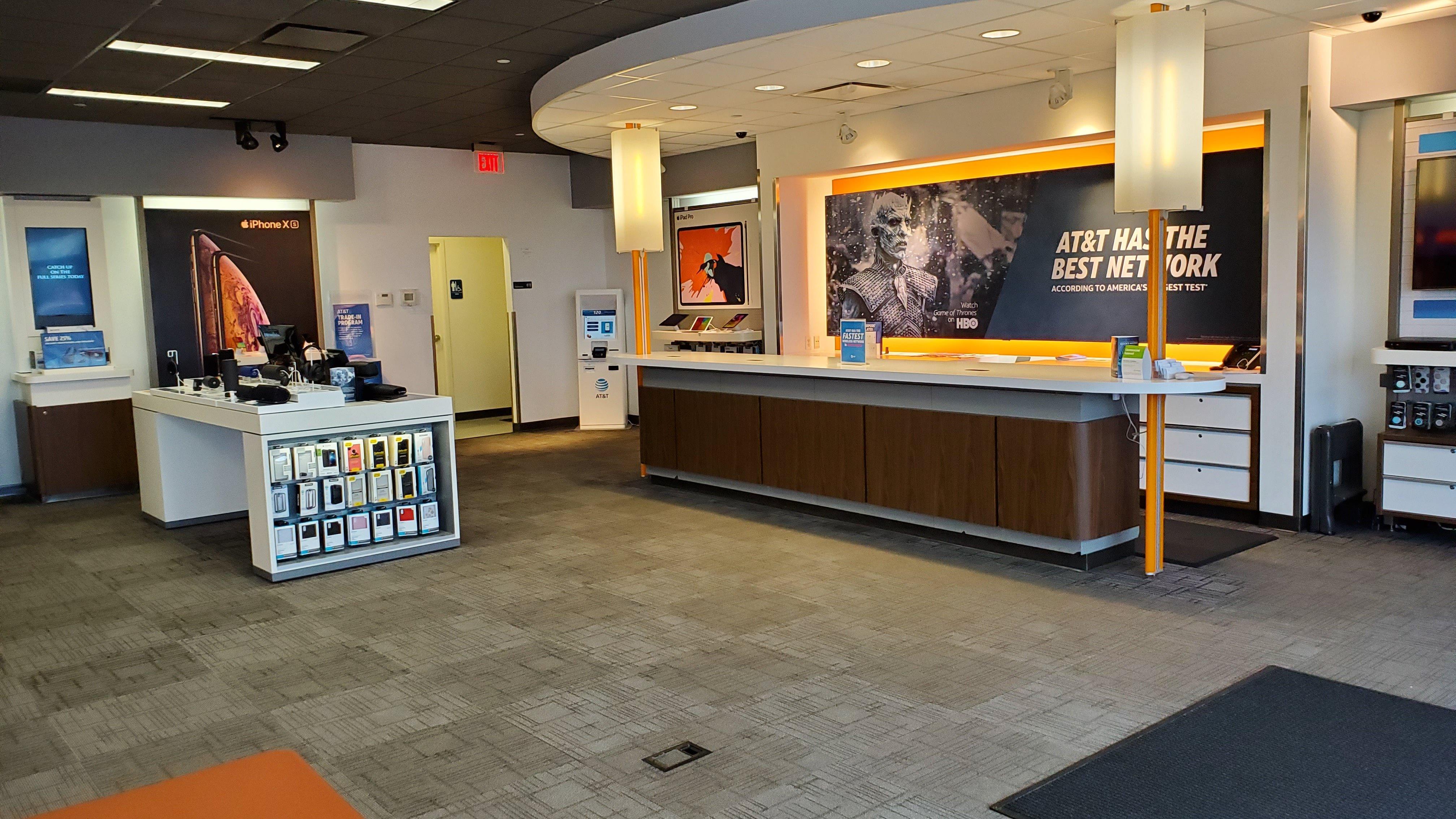 AT&T Store Photo