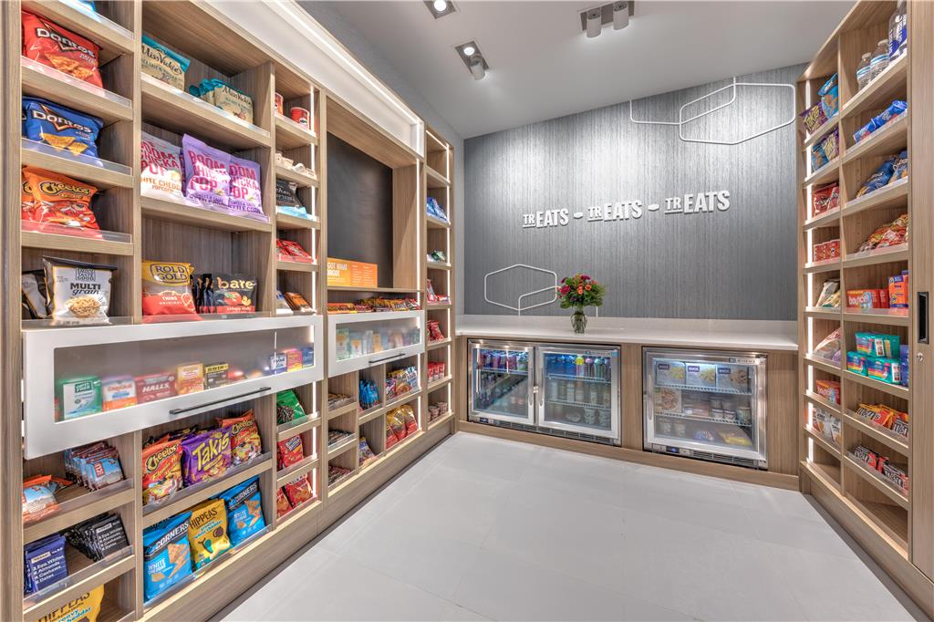 Hampton Inn and Suites Irving Hwy 183 Image