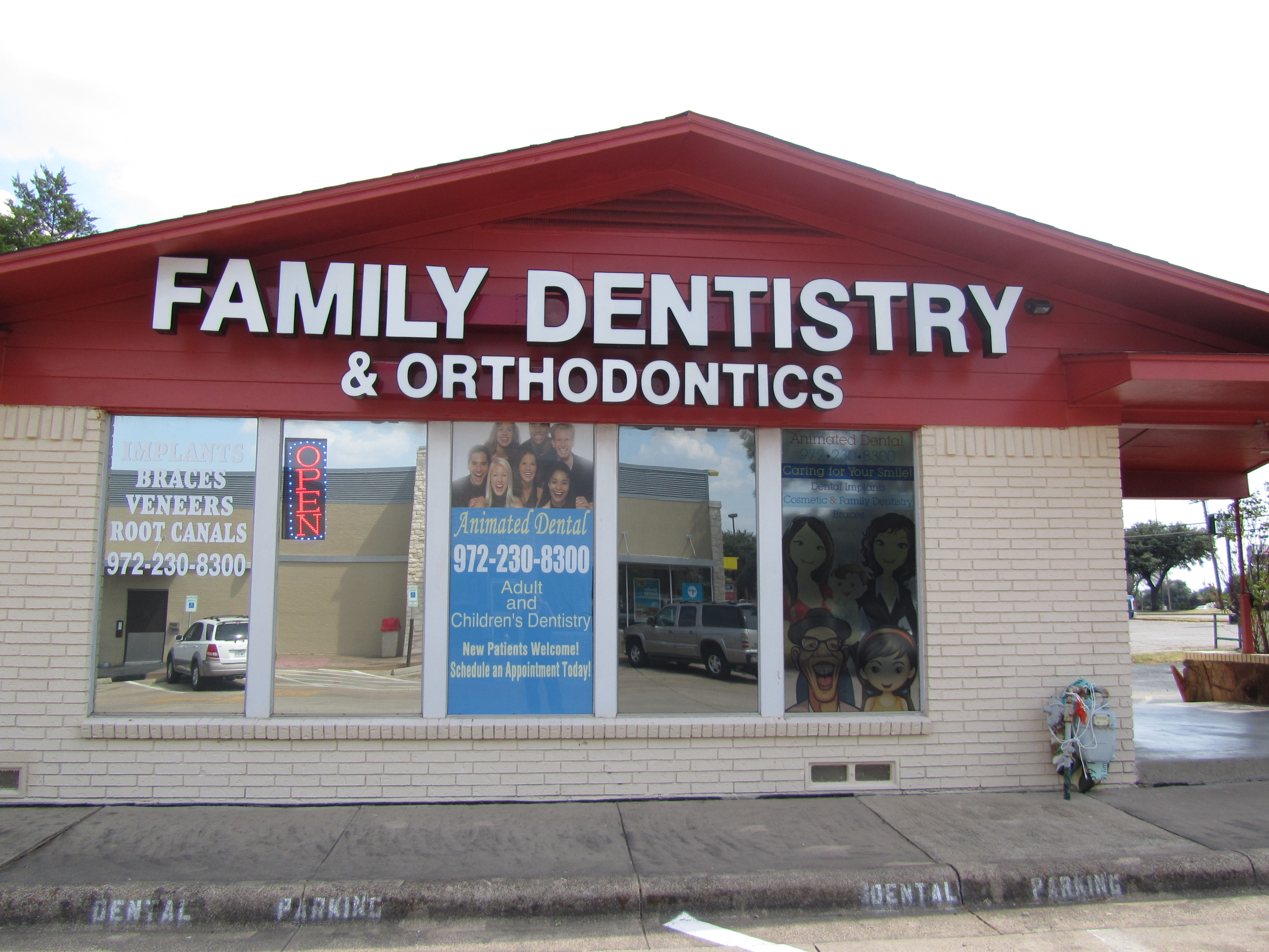 Animated Dental Logo