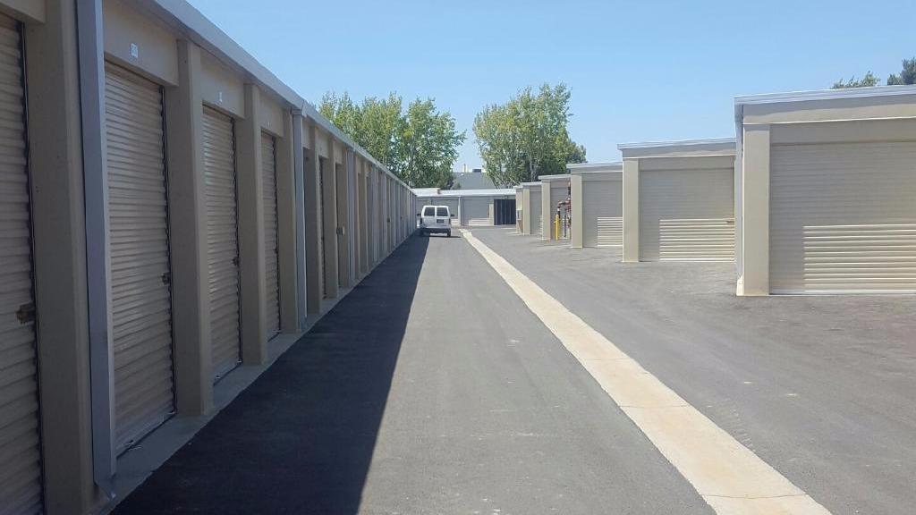 Anchor Self Storage ground level access