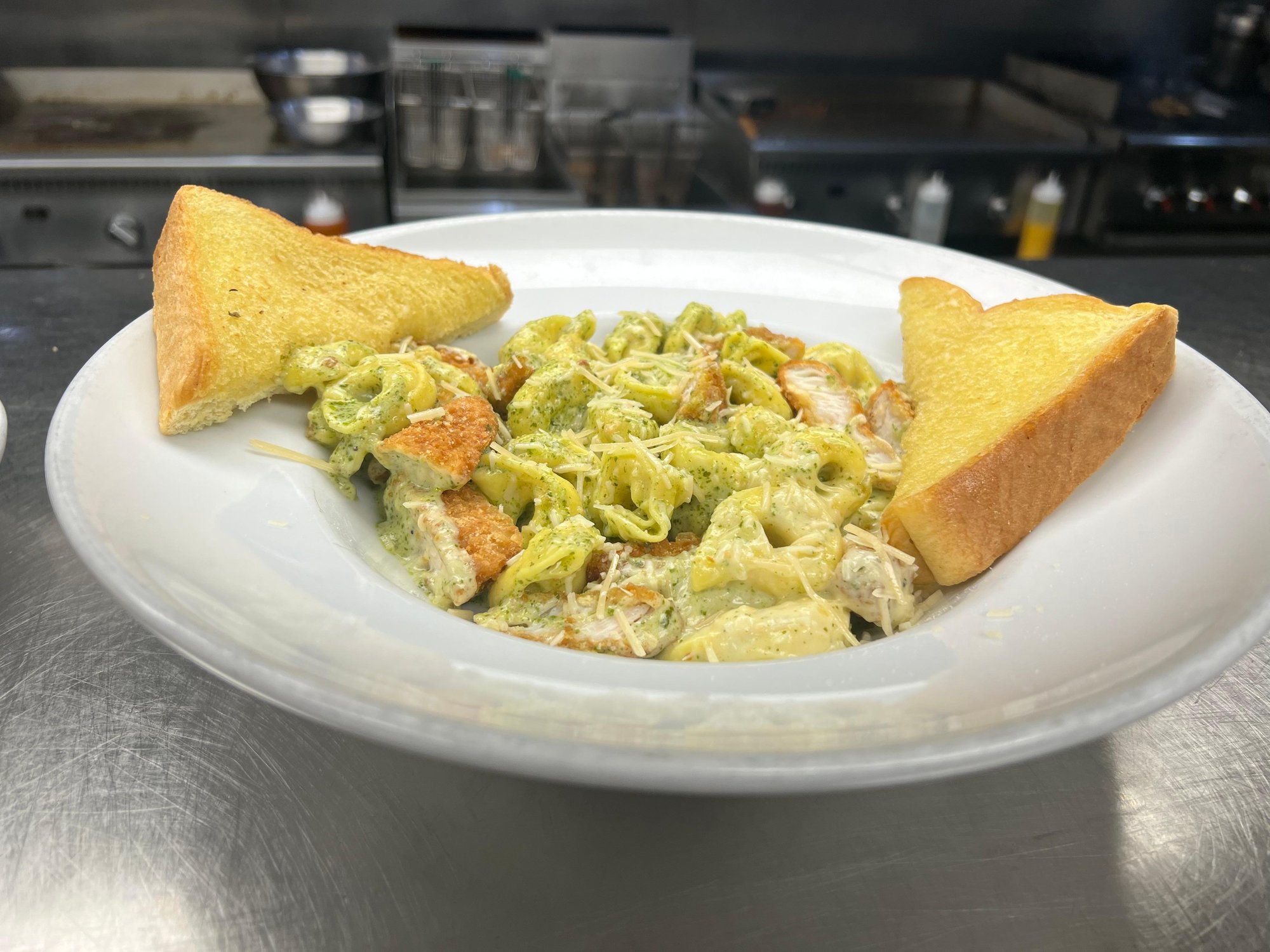 Tortellini pesto