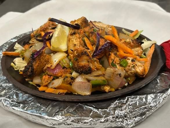 CHICKEN TIKKA (boneless)
