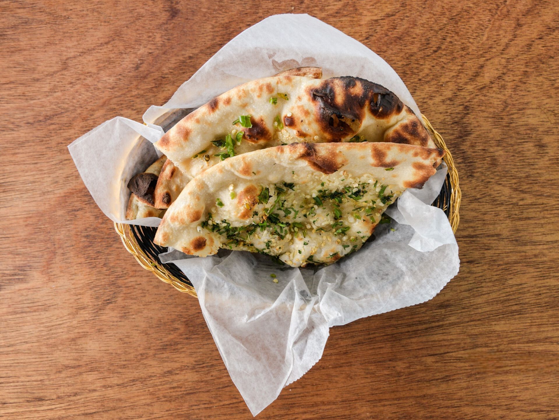 GARLIC CHILLI NAAN