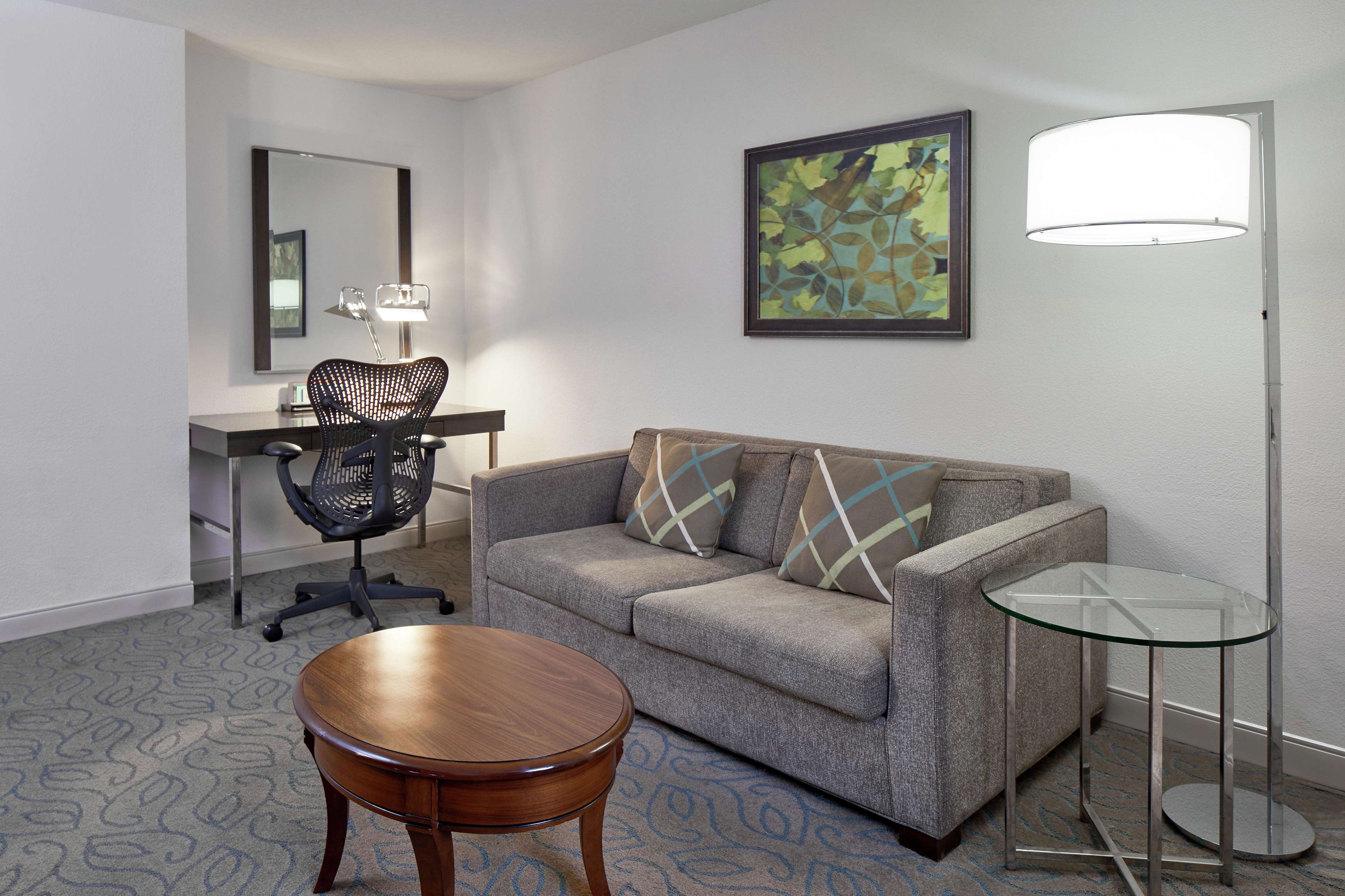 Hilton Garden Inn Atlanta Midtown Photo