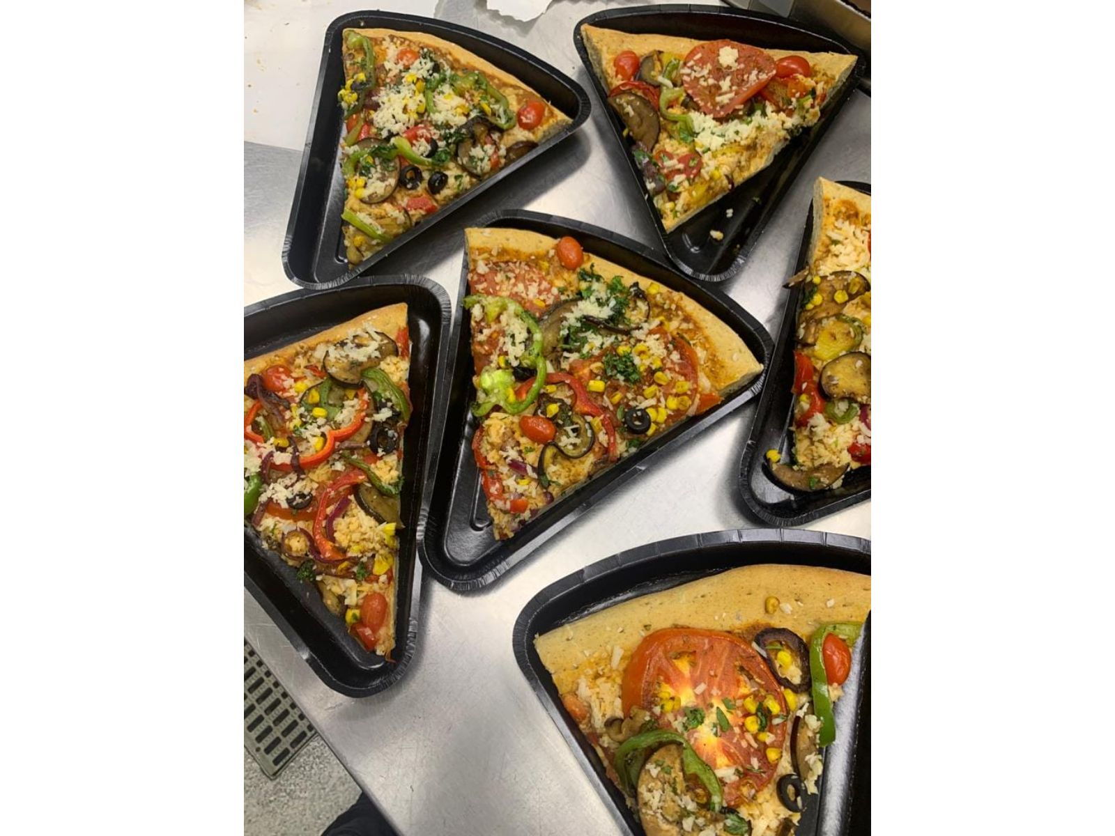 SLICE PIZZA