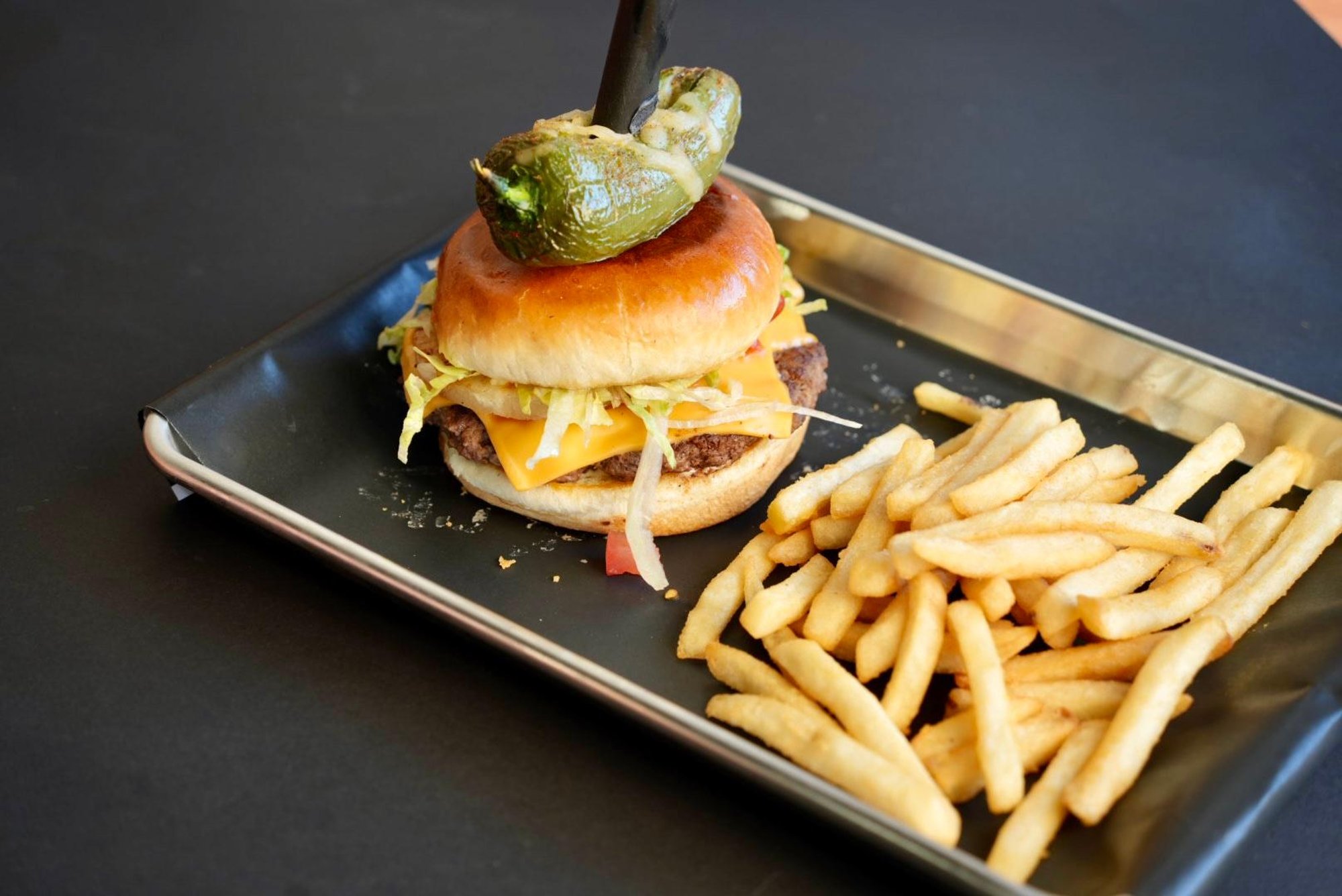 Hawaiian Cheeseburger