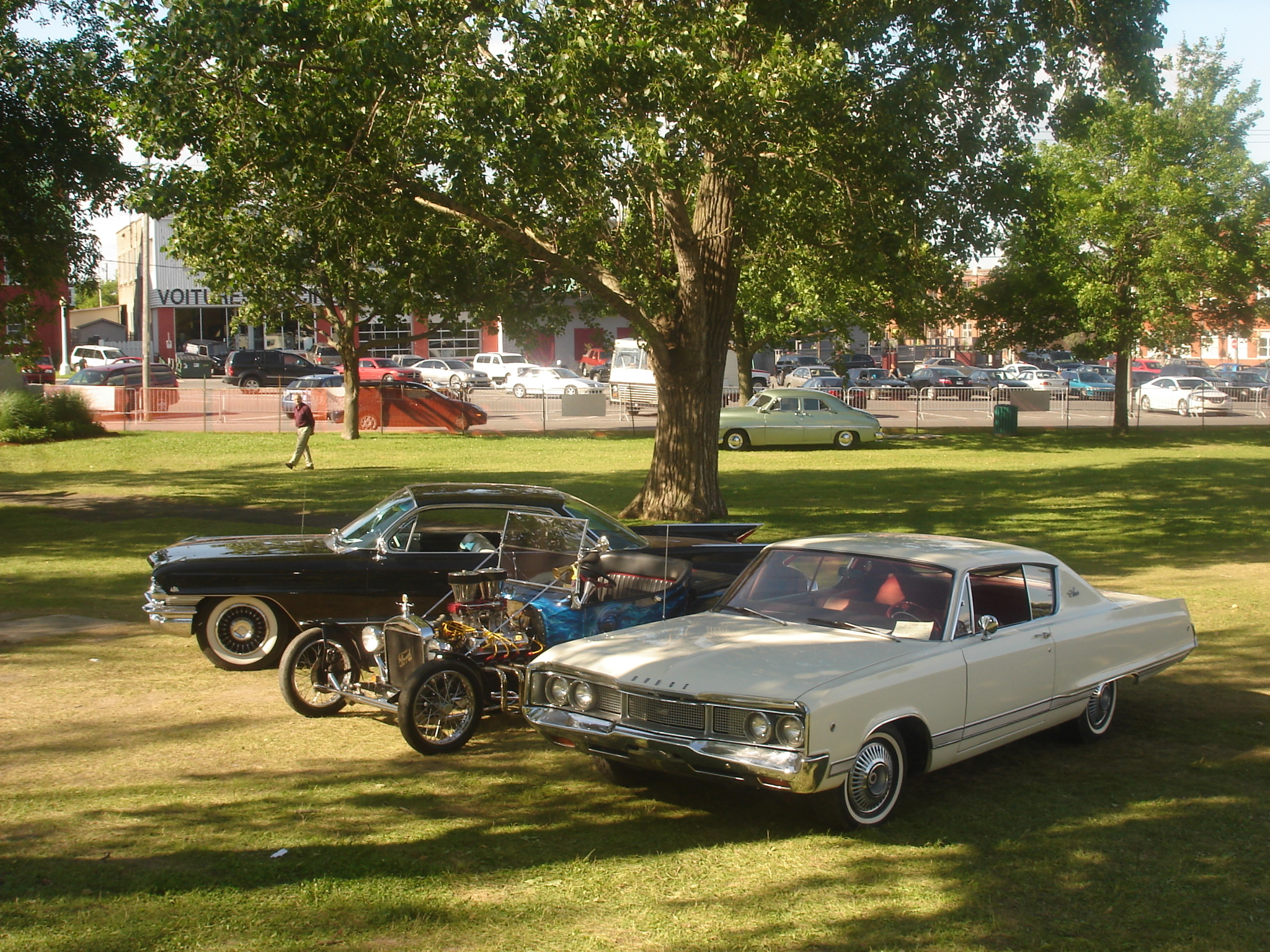 Images Auto 223 Inc