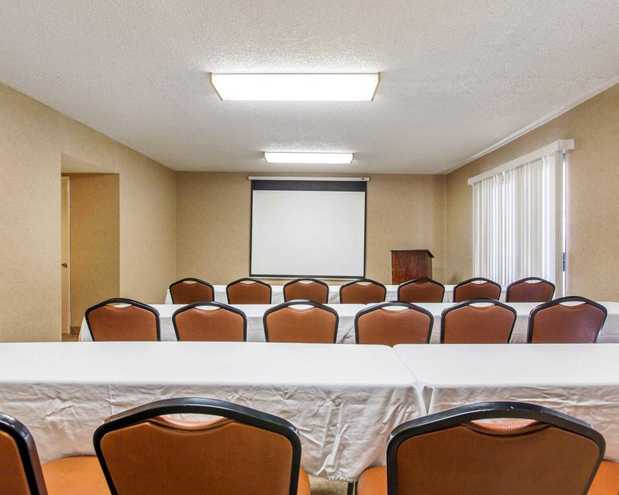 Images Comfort Inn Moreno Valley near March Air Reserve Base
