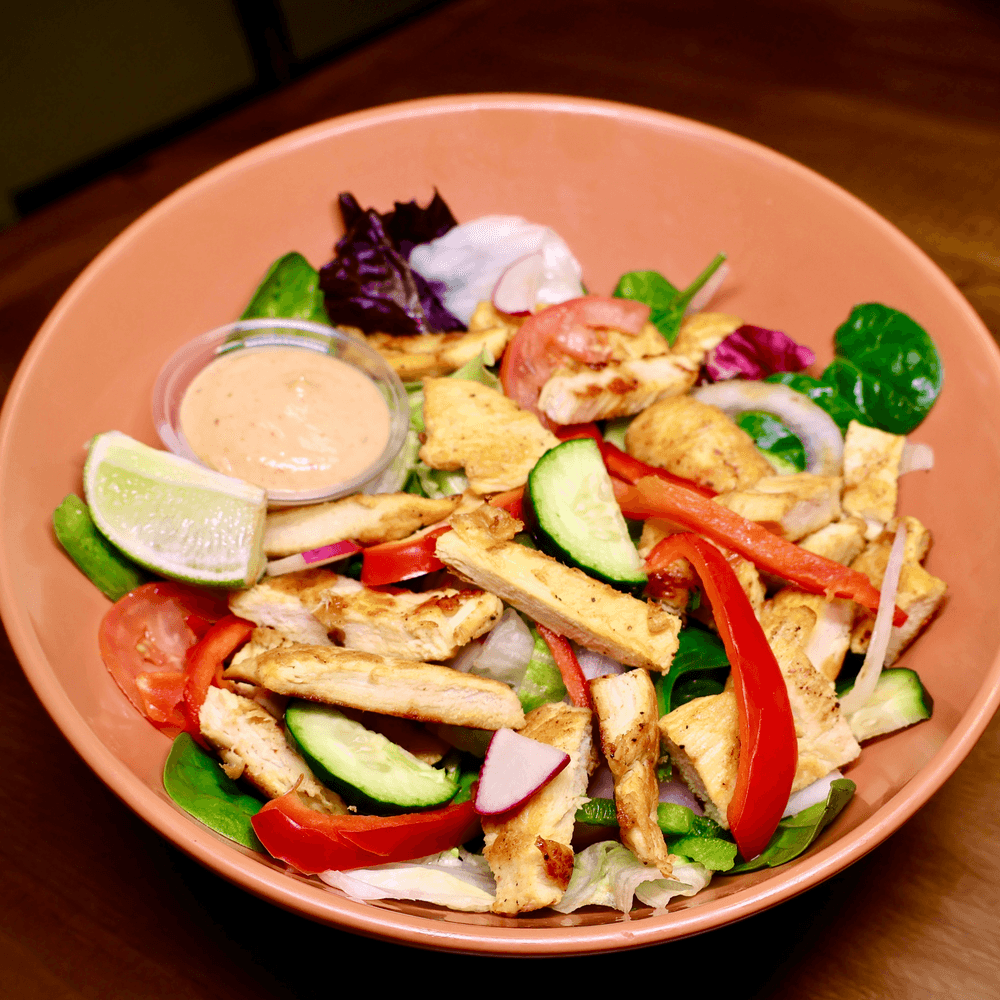 Grilled chicken chipotle Salad (FIT)