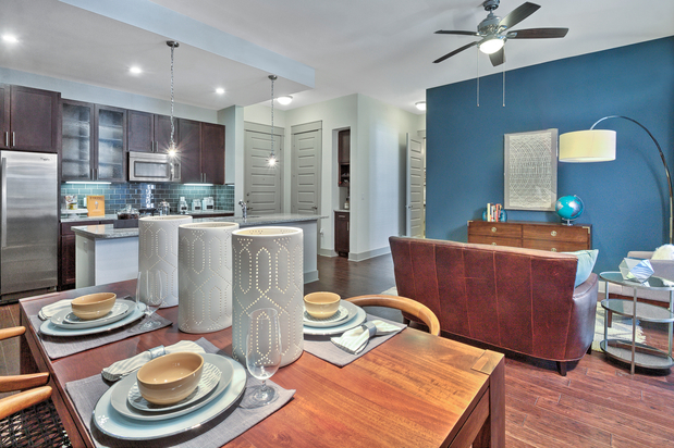 Images Holden Heights Apartments in Houston, TX