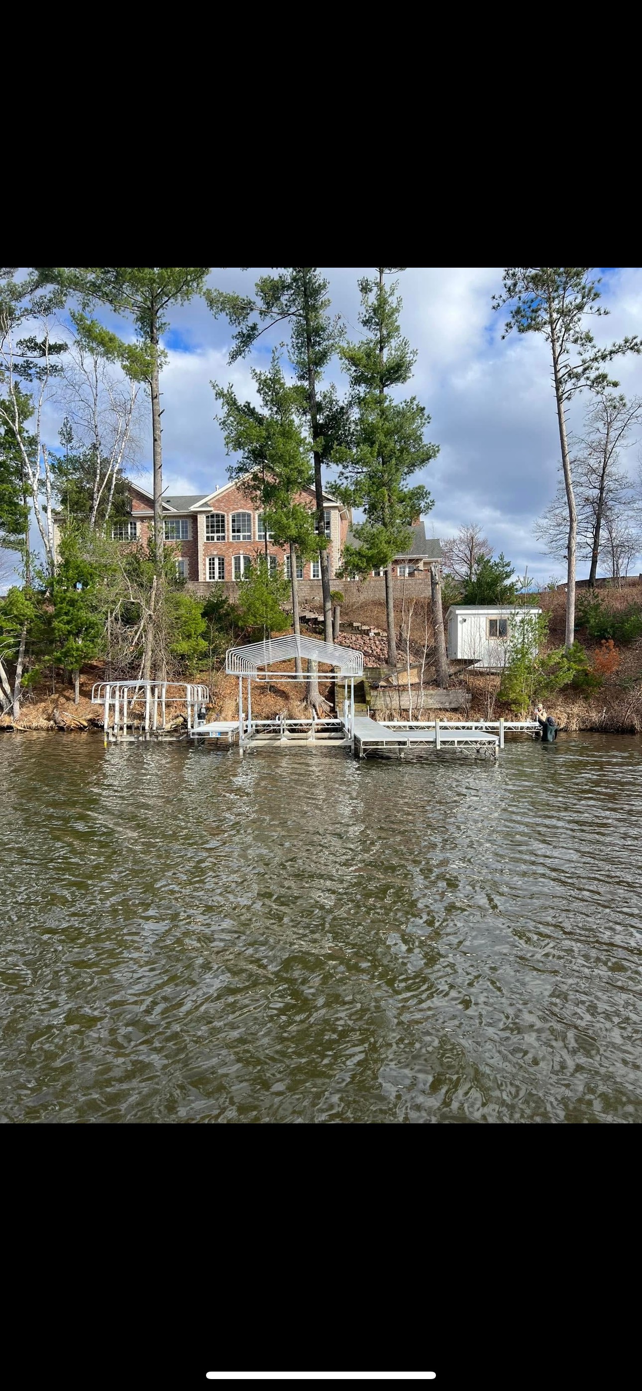 JH Dock and Lift Services Image