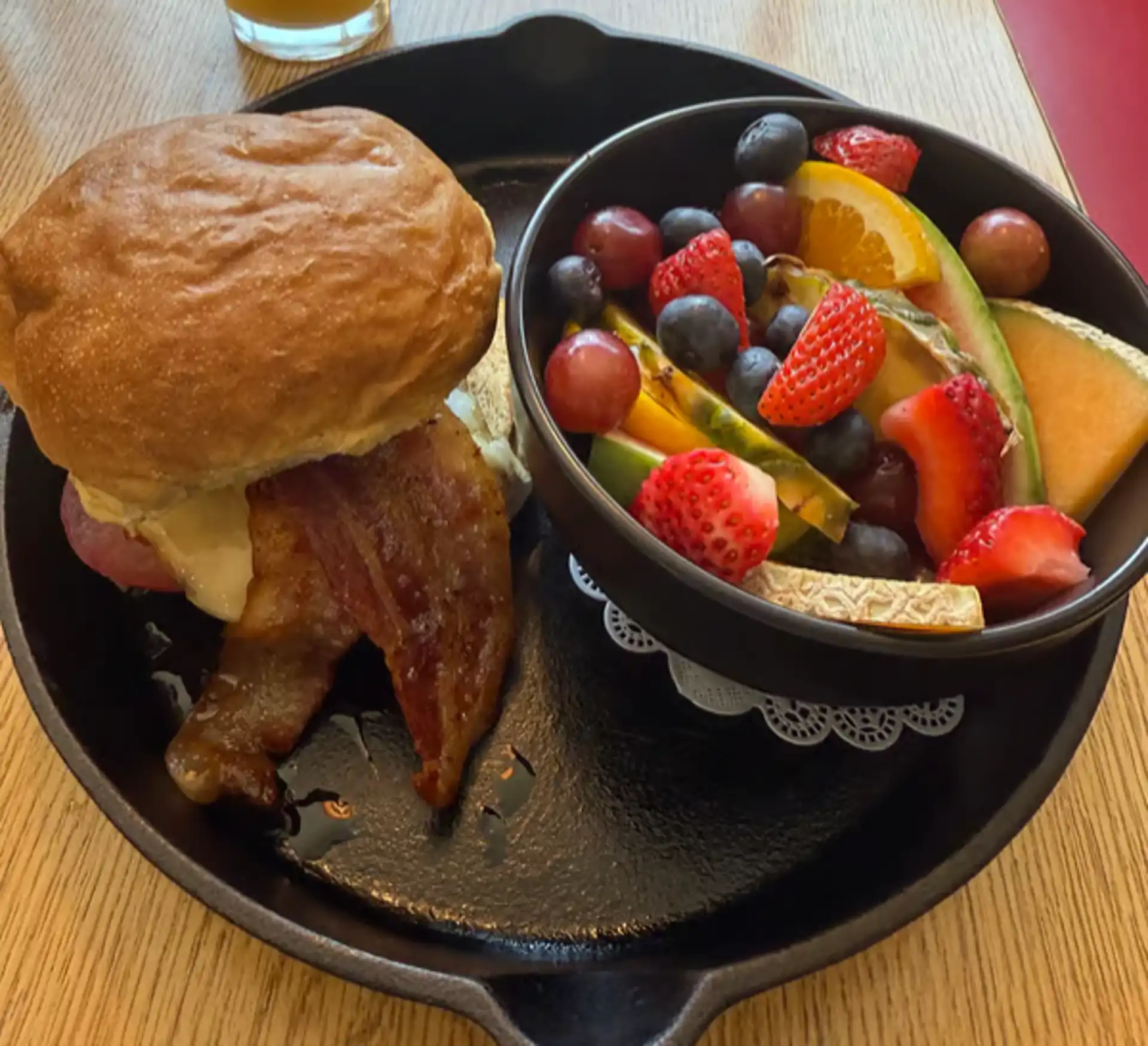 BREAKFAST SANDWICH