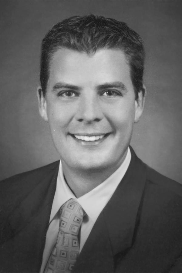 Edward Jones - Financial Advisor: Charlie Blauvelt, AAMS® Photo