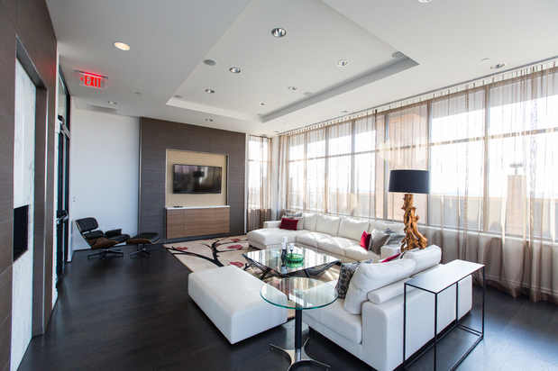 Images 2M Street Apartments