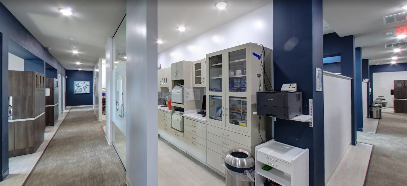 Pine Lawn Dental Image