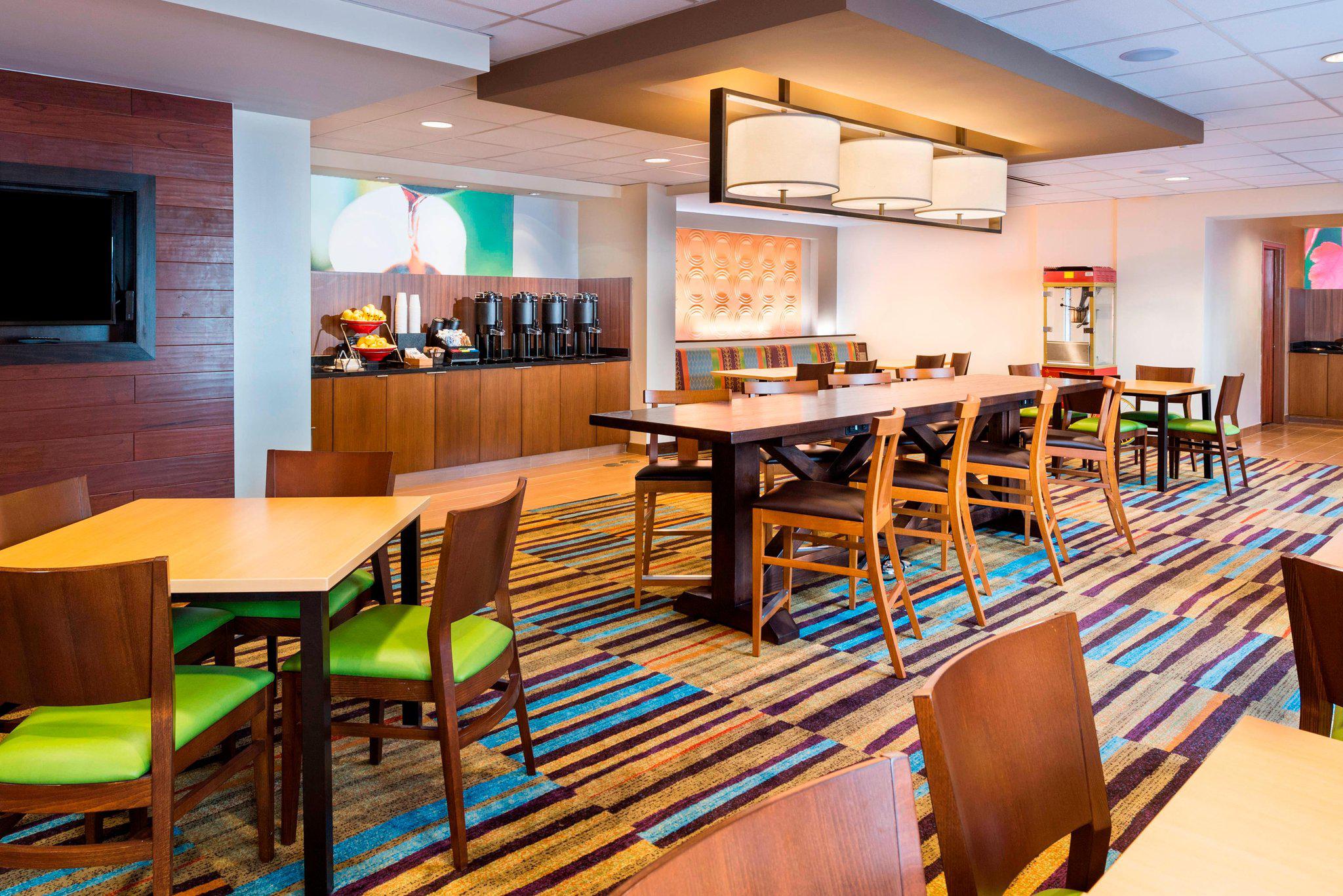 Fairfield Inn & Suites by Marriott Atlanta Perimeter Center Photo