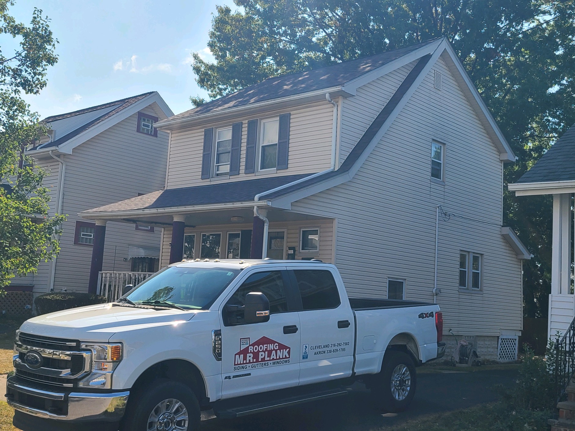 M. R. Plank Roofing Image