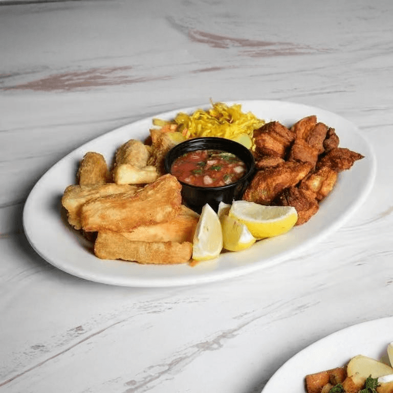 Chicharrón with Yuca