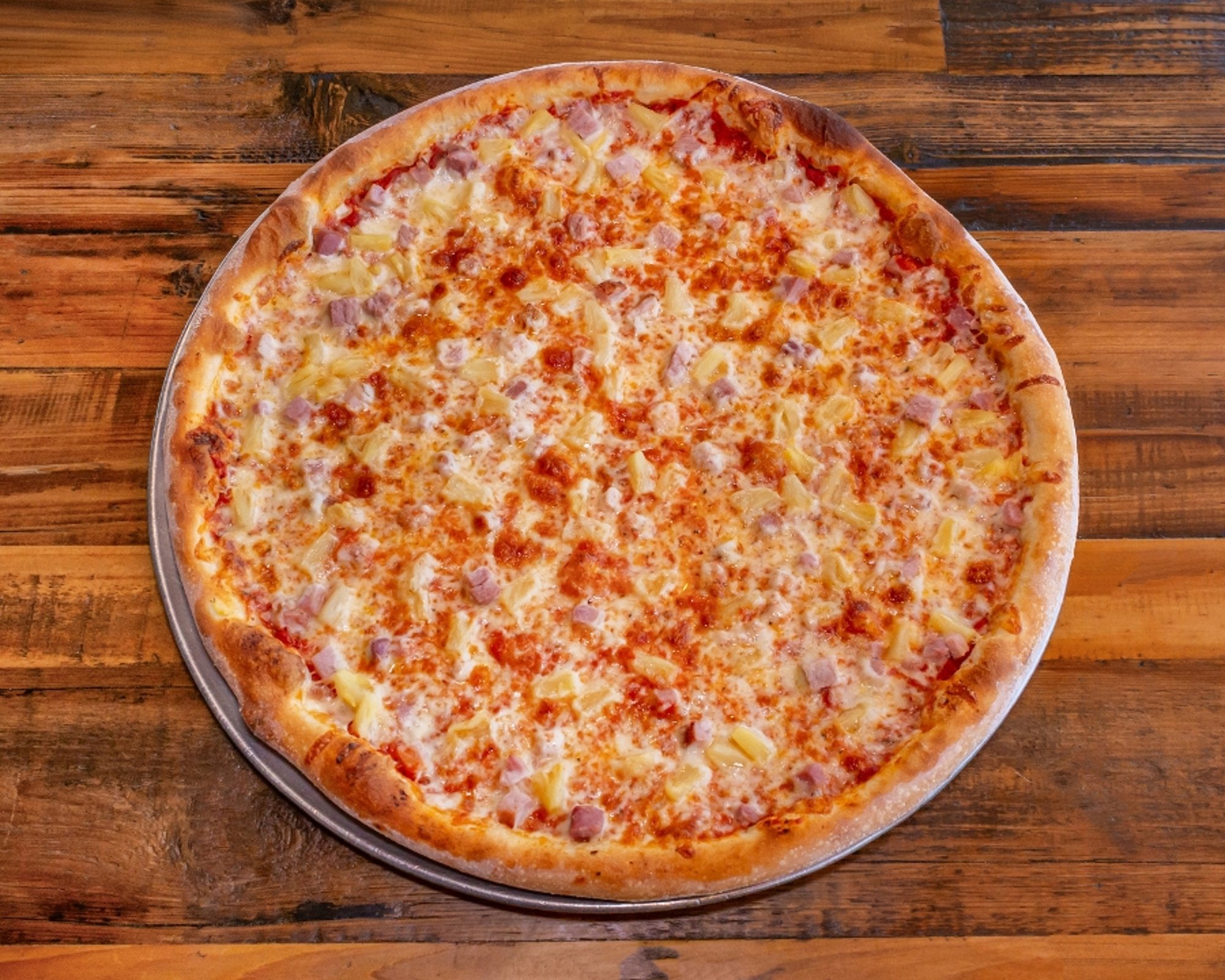 18" Hawaiian Pizza