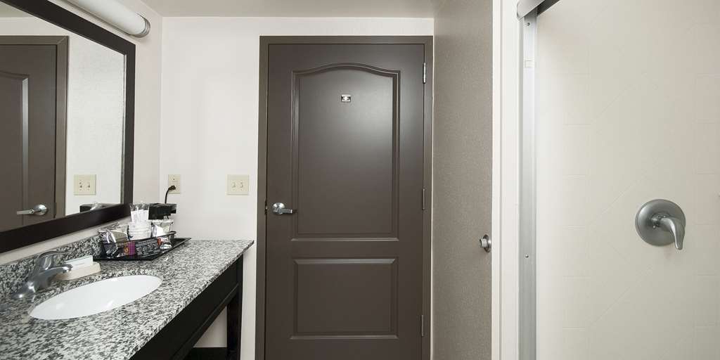 Hampton Inn & Suites Seneca-Clemson Area Image