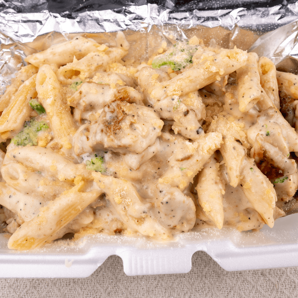 Chicken Broccoli & Ziti Alfredo