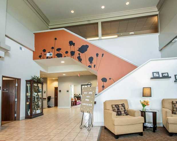 Images Sleep Inn & Suites Lake of the Ozarks