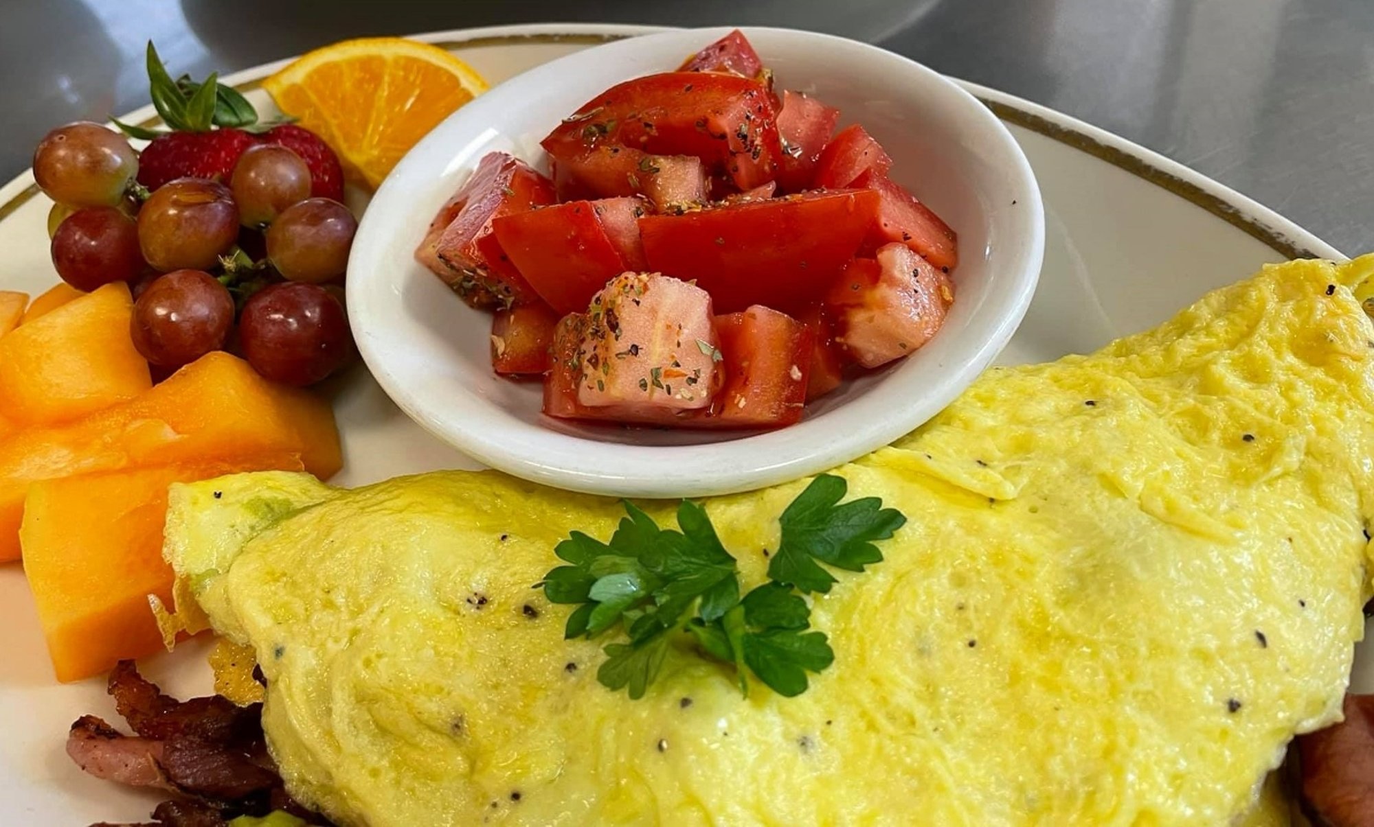 Avocado Bacon Omelet with Tomato