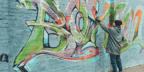4 Reasons to Remove Graffiti From Your Business