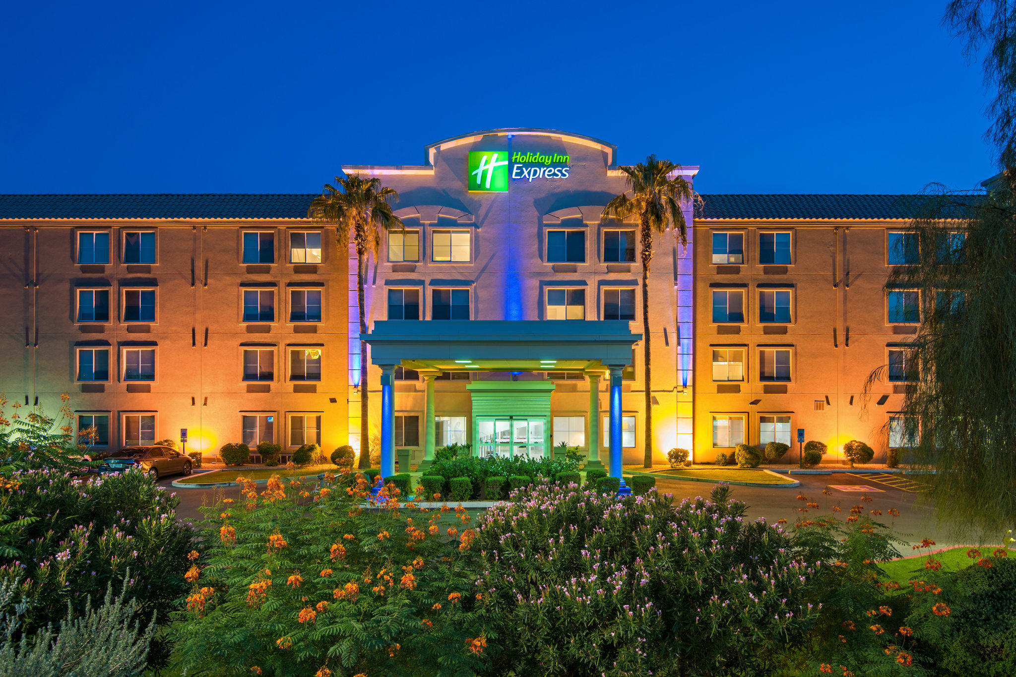 Holiday Inn Express Peoria North - Glendale Photo
