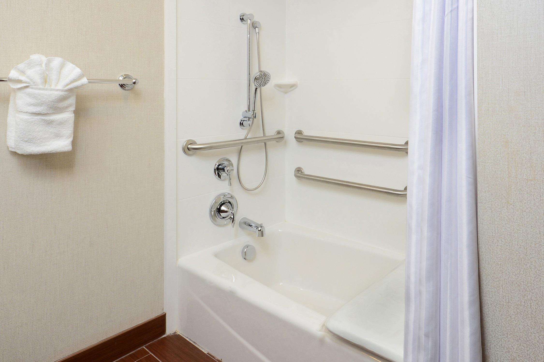 Hilton Garden Inn Greensboro Airport Photo