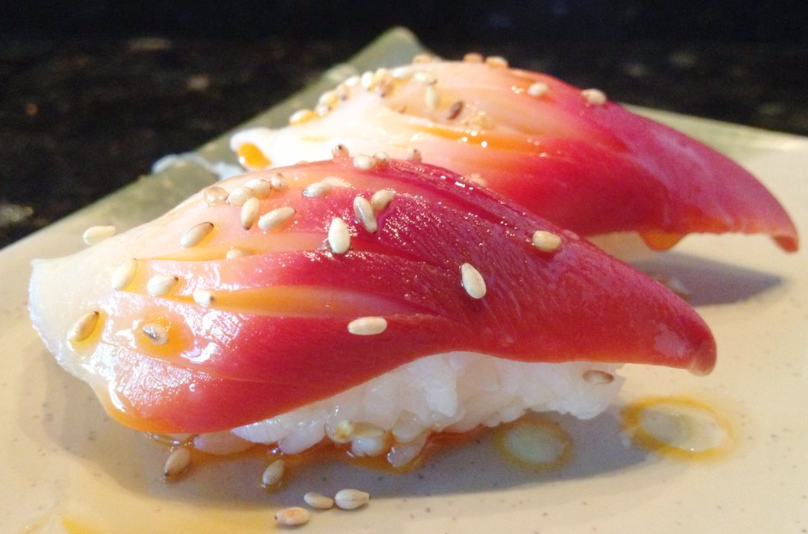 Red Clam Sushi (2pcs)