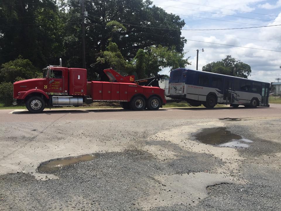 Jim's Towing Photo