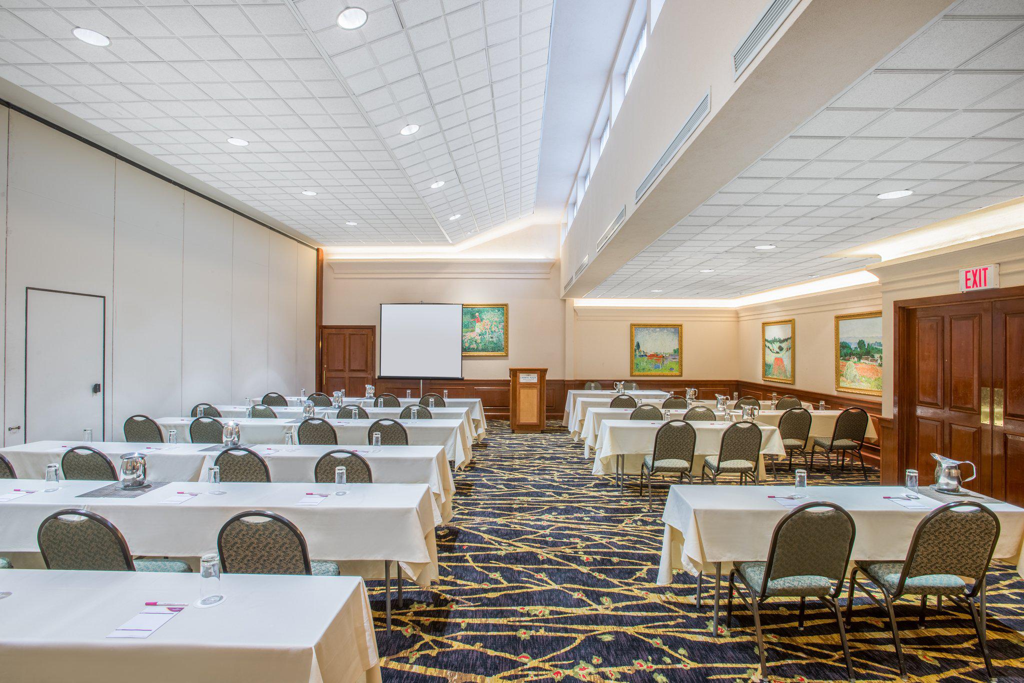 Crowne Plaza Lake Placid by IHG Image