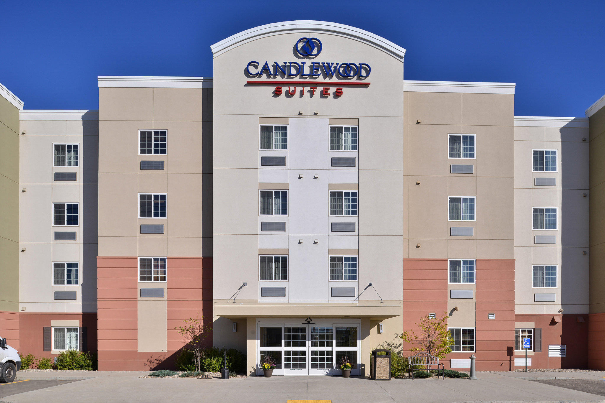 Candlewood Suites Williston Photo