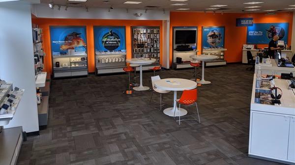 AT&T Store Photo