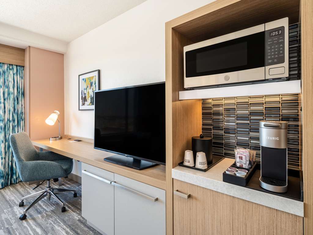 Hilton Garden Inn Toledo Downtown Image