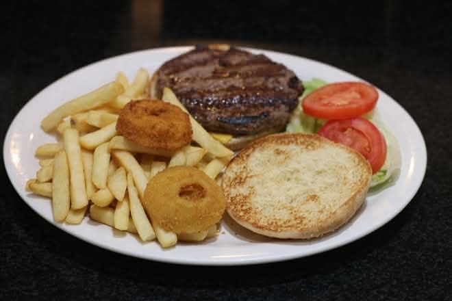 Burger Deluxe